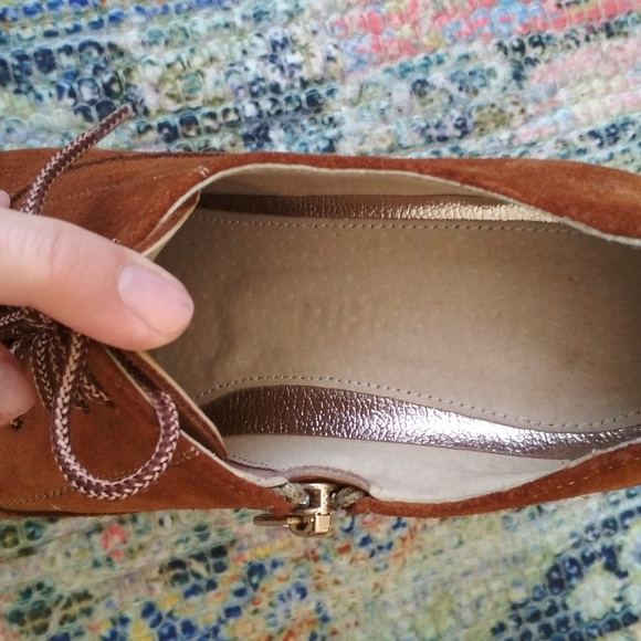 suede shoes, leather lining size 7.5M VGUC - Picture 2 of 6